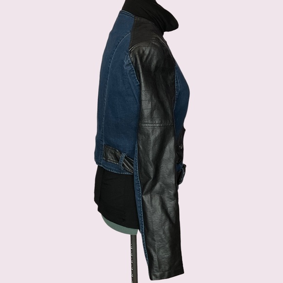 XXI Premium Denim Jacket with Black Faux Leather Sleeves/Details- Size L Juniors - Picture 4 of 8